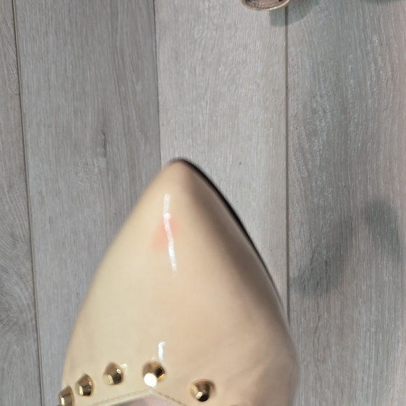 Stuart Weitzman Women Heels Studded Pointed toe shoes sz 8M - Picture 14 of 14